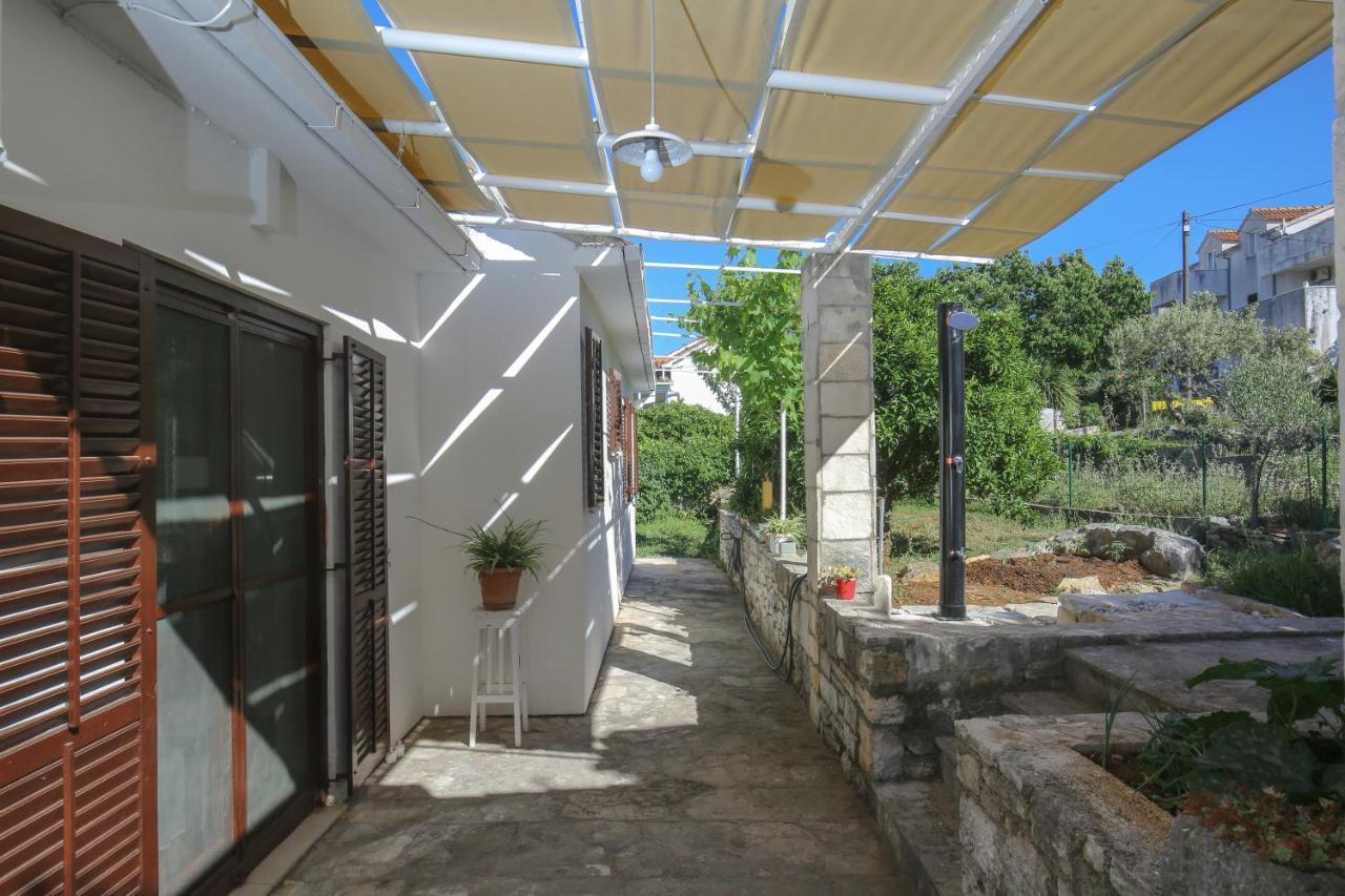 Artistic Summer House Marinovic With Garden&Bbq Supetar Zewnętrze zdjęcie