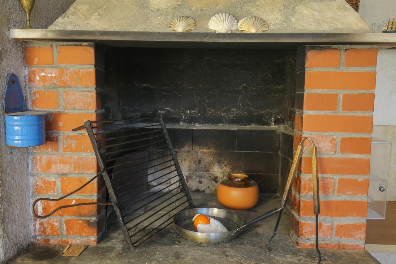Artistic Summer House Marinovic With Garden&Bbq Supetar Zewnętrze zdjęcie